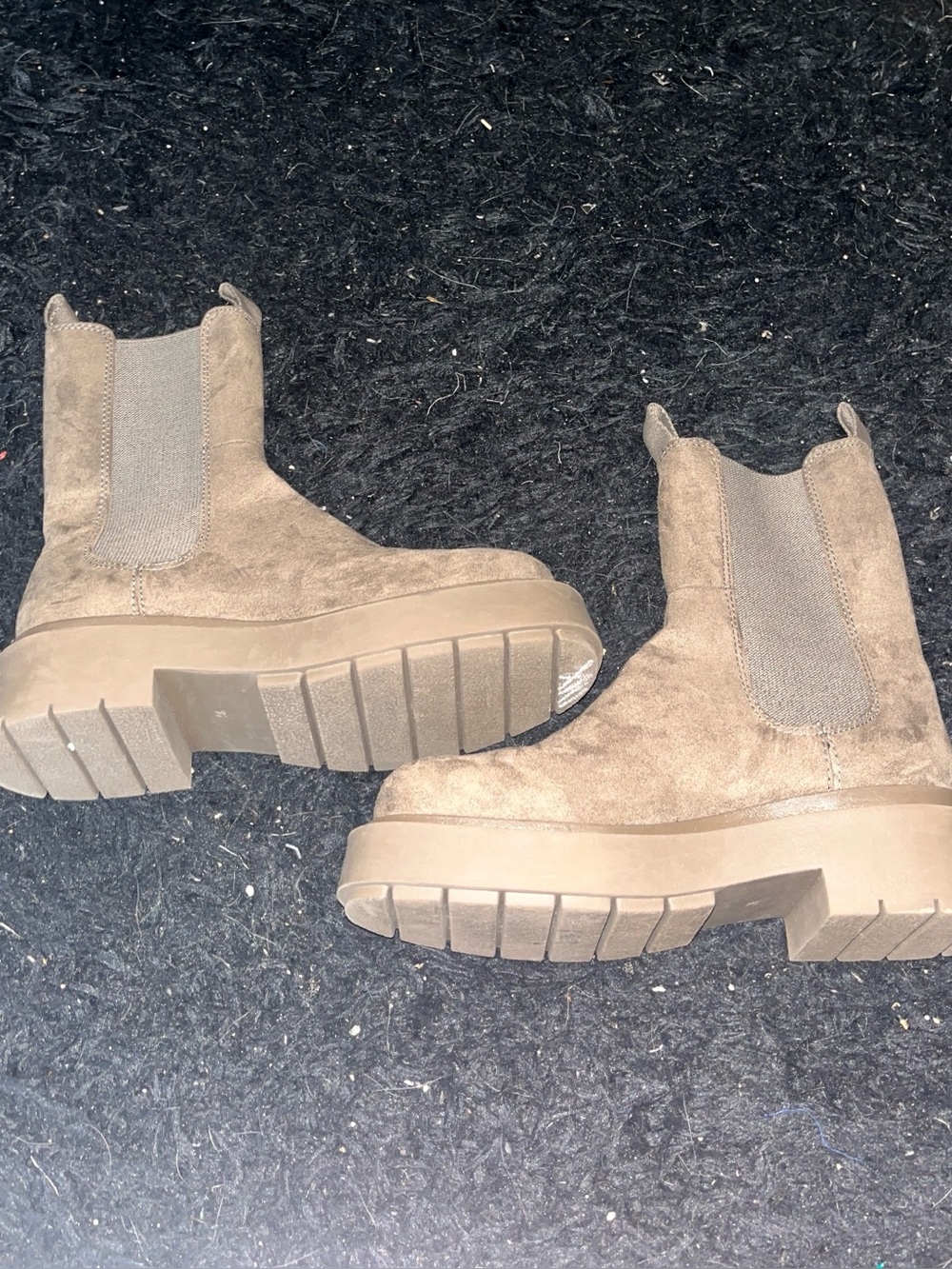 H&M Faux Suede Chelsea Boot in Taupe